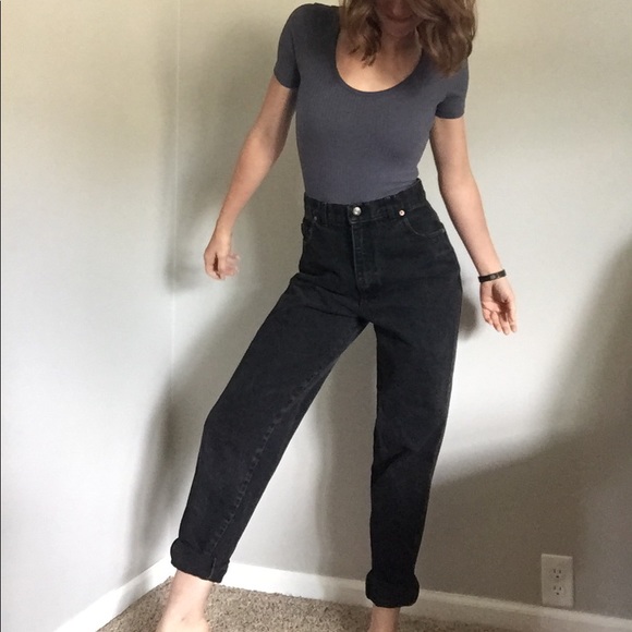 Vintage Denim - Vintage Express black high rise Mom jeans